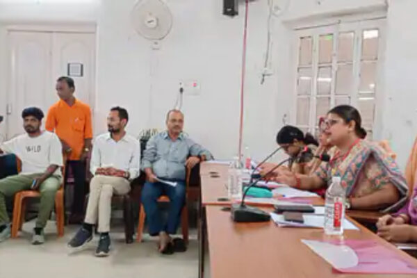 Ara Nagar Nigam: आरा नगर निगम में हुई बोर्ड बैठक, आम्रपाली मार्केट के नवनिर्माण एवं महावीर टोला पार्किंग क्षेत्र को मार्केट बनाने का प्रस्ताव